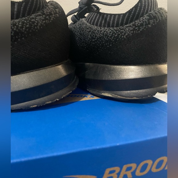 Brooks Levitate 2 Running Shoes - Picture 3 of 6